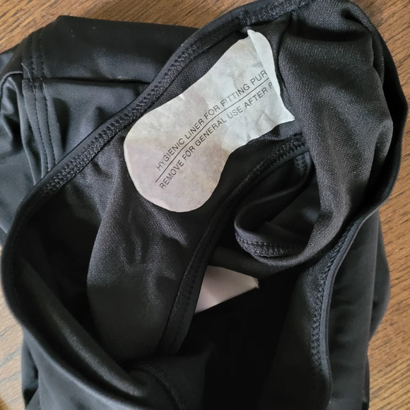 Flutterkini Black Swim Molded Top and Bottom Set Size Women Large NEW with TAG - Picture 13 of 13